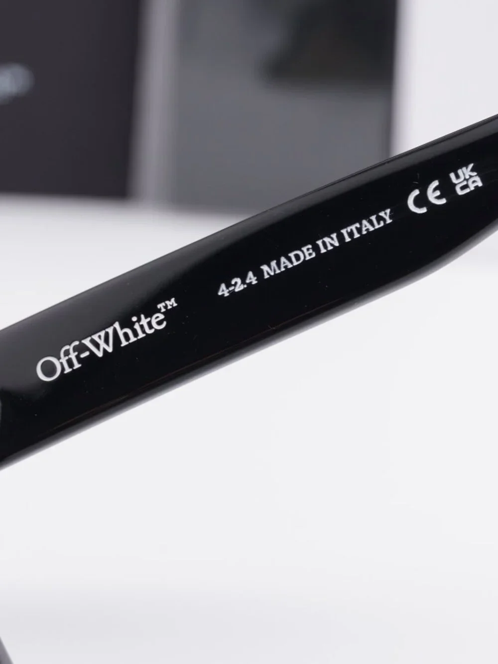 Off-White OERI109 LAWTON 1040 Square Sunglasses – Shiny Black / Blue